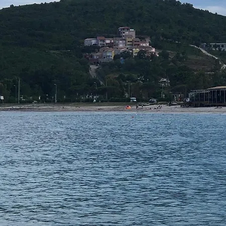 Joly- Vue Mer- Favone *